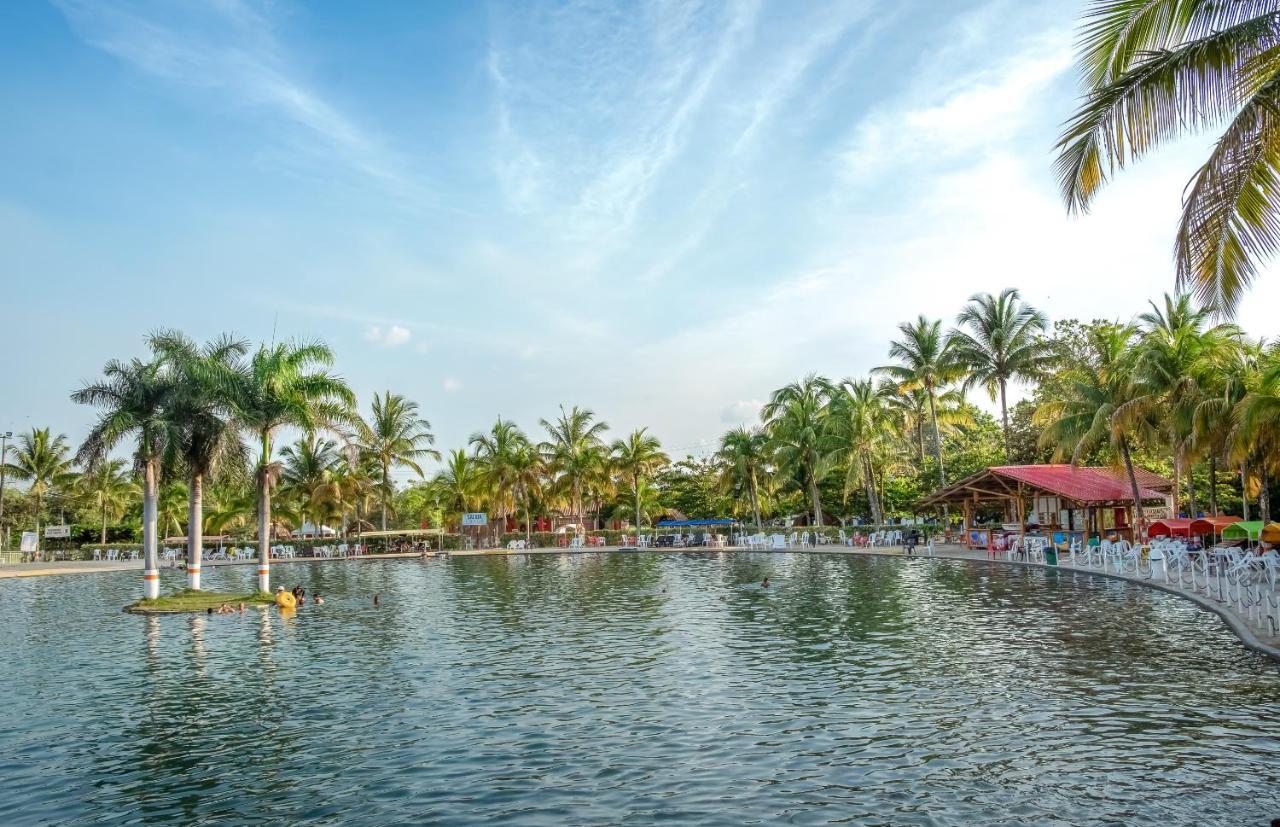 Playa Hawai Ibague酒店 外观 照片